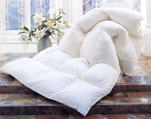 極上の羽毛布団：軽量で通気性の良い羽毛布団用生地 | 眠りのプロ 